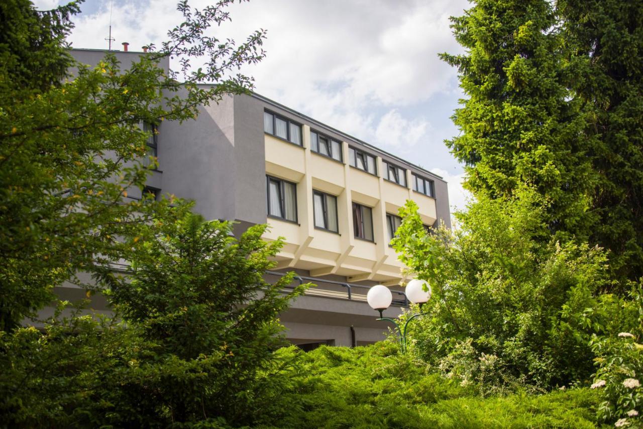Garni Sport Hotel Prebold Eksteriør billede
