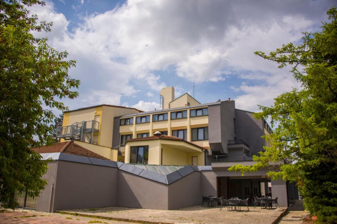 Garni Sport Hotel Prebold Eksteriør billede
