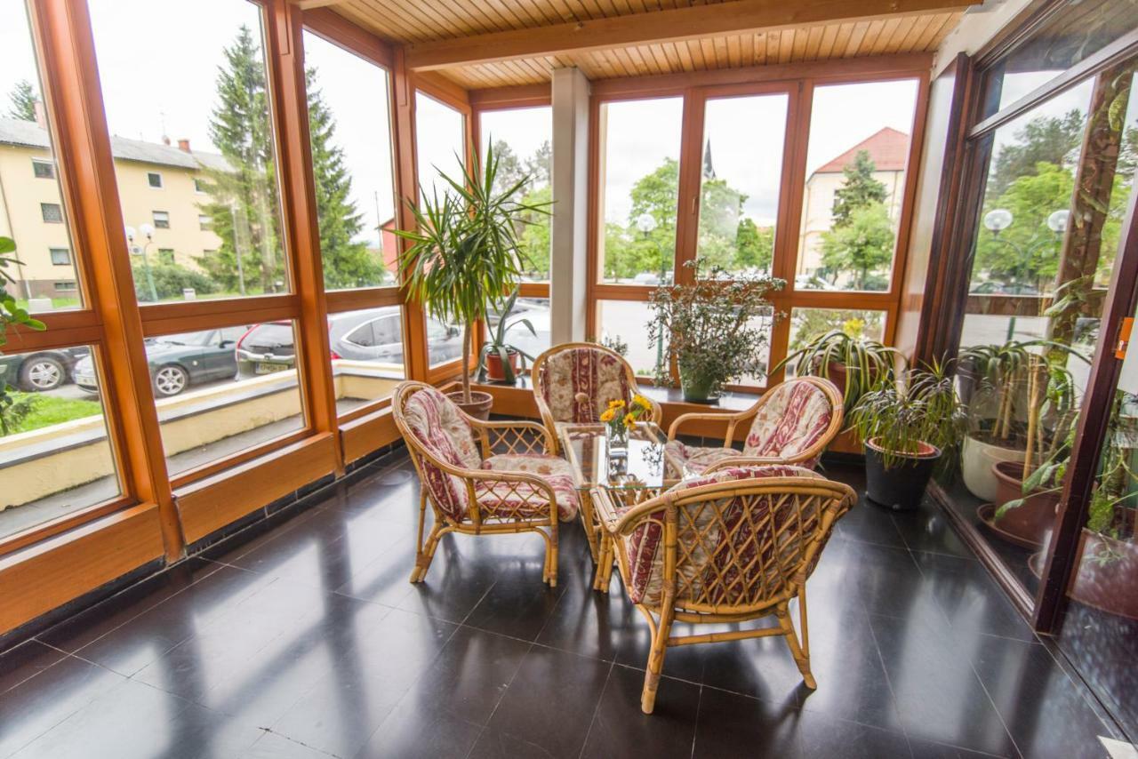 Garni Sport Hotel Prebold Eksteriør billede